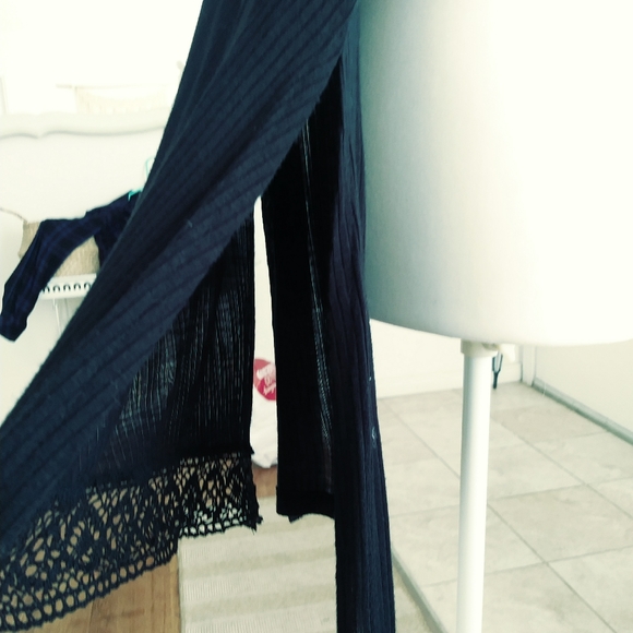 Tank top - Picture 6 of 8